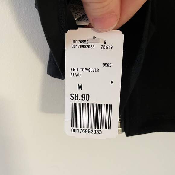 Crop top - Picture 4 of 4